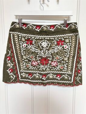 Blue Rain Francesca’s Olive Green Floral Embroidered Boho Mini Skirt sz Large
